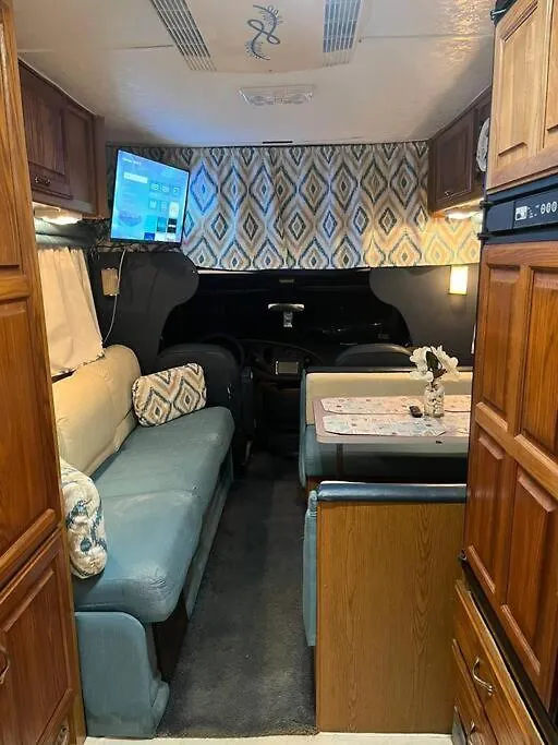Ghetty Motorhome San Juan